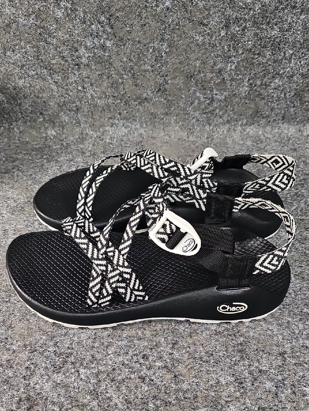 Chaco ZX/1 Cloud Women's Strappy Sandals Origami Black White, Size US 8 M EU 39 - Picture 5 of 8